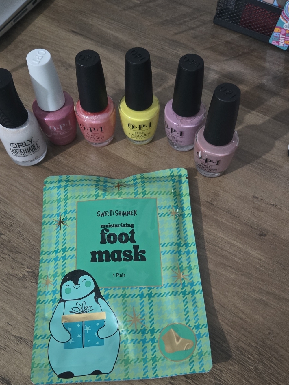OPI Pastel Nail Polish Set with Hydrating Foot Mask. ***All Products***